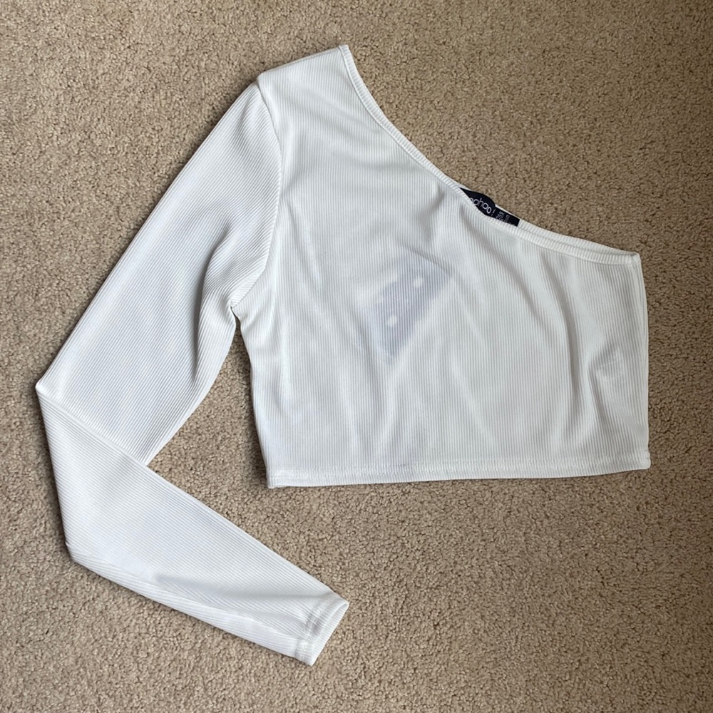 Boohoo one shoulder crop top